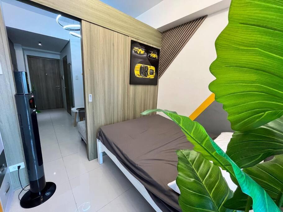 Edsa Fame Residences T11014 - 1 Bedroom 24Sqm Pop Of Yellow Unit Walking Distance To Shaw Mrt Megamall & Shangri-La Mall Greenfield District Mandaluyong - Staycations By Sms Manila Exterior photo